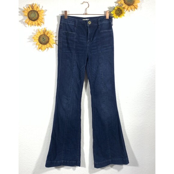 Altar’d State Dark Blue Wash Bell Bottom Jeans Size 26 Or 2 Women’s - Picture 9 of 9